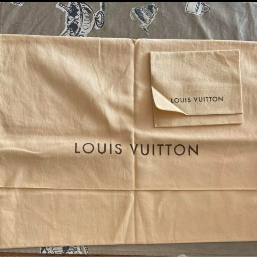 Louis Vuitton DUST BAG 2 pcs never used
